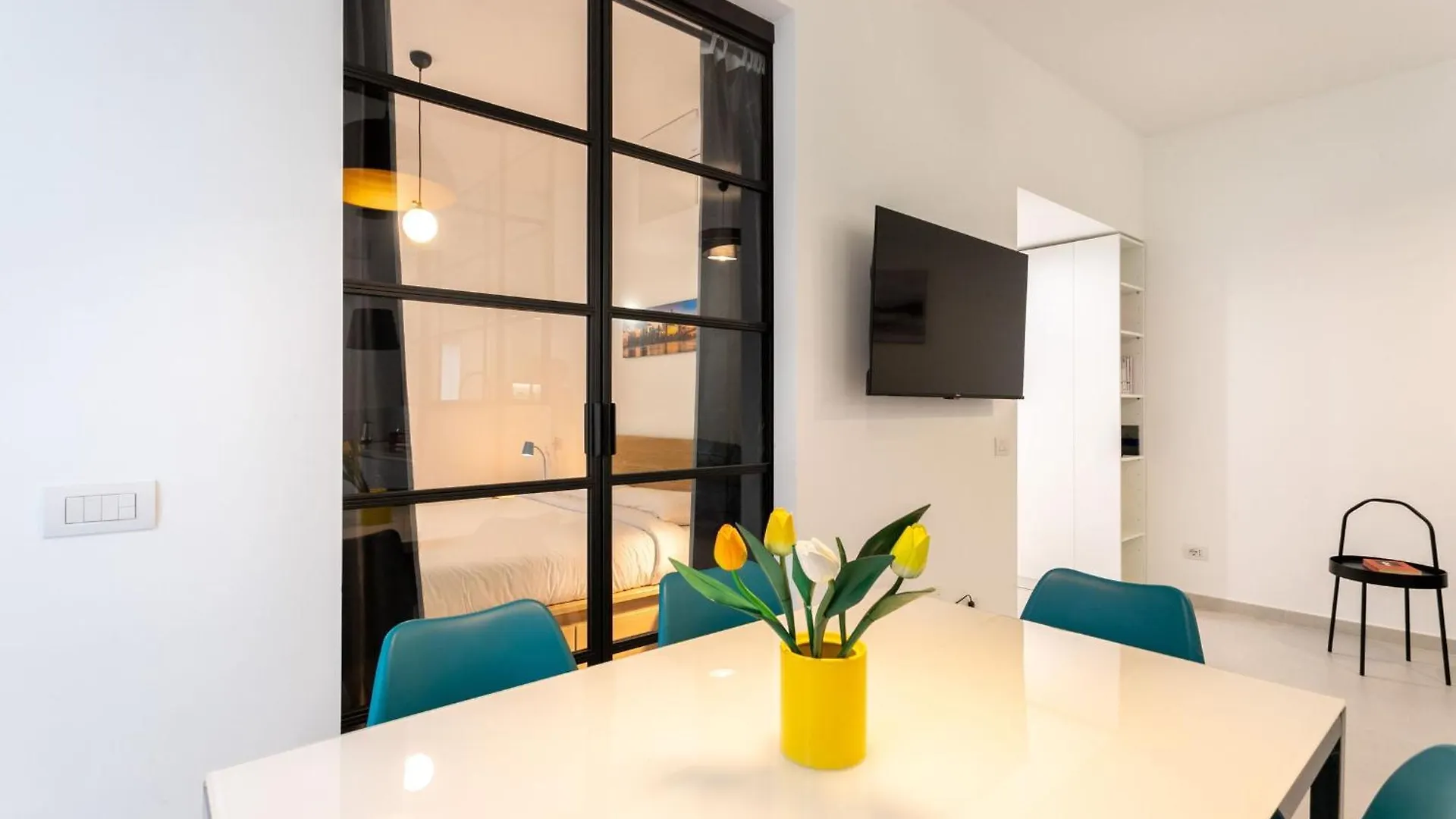 Assab By Halldis Milano Italia