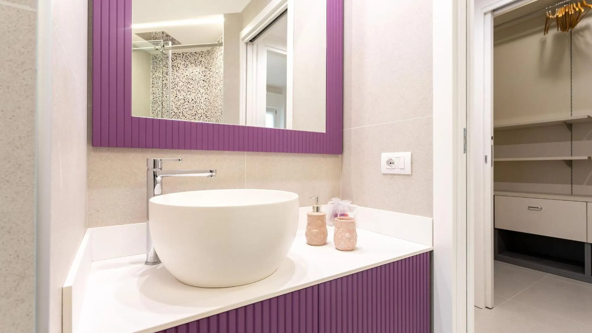 Appartamento Assab By Halldis Milano Italia