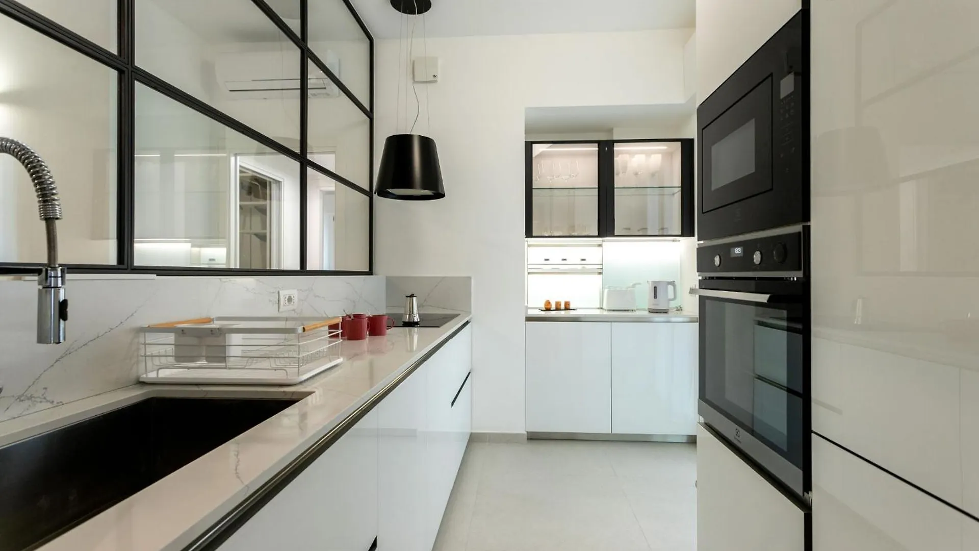 Appartamento Assab By Halldis Milano